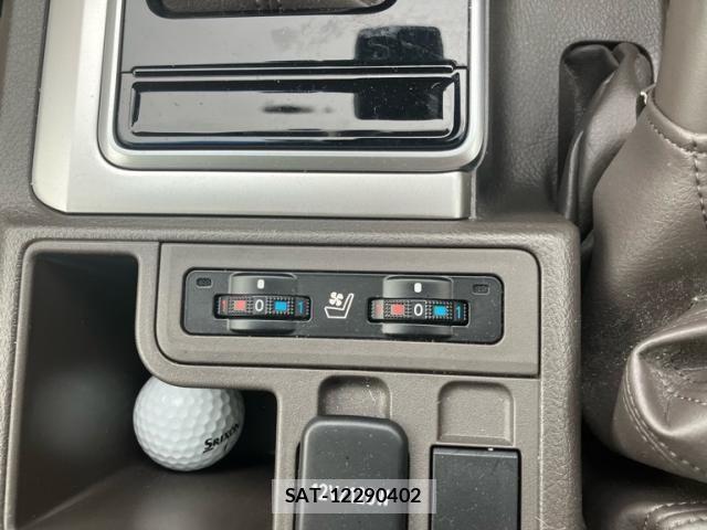 Toyota LAND CRUISER PRADO 2022-10 7877180-20
