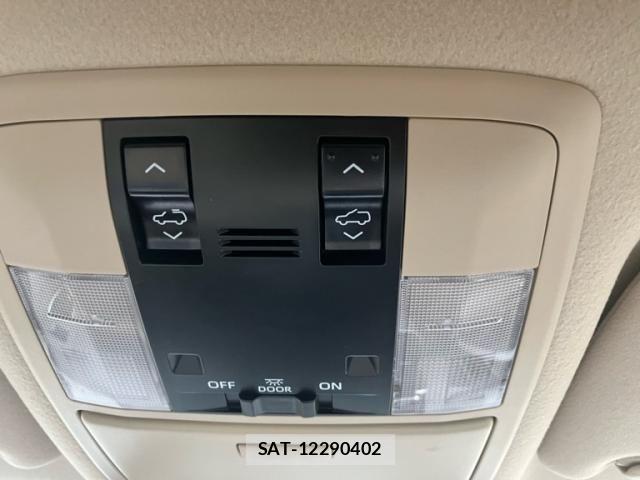 Toyota LAND CRUISER PRADO 2022-10 7877180-21