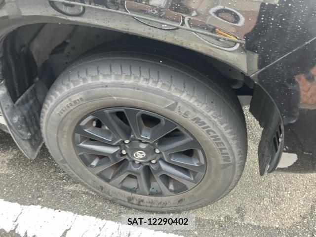 Toyota LAND CRUISER PRADO 2022-10 7877180-3