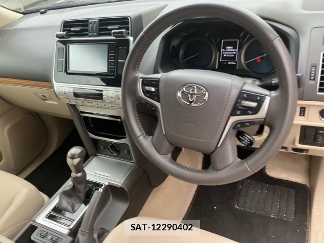 Toyota LAND CRUISER PRADO 2022-10 7877180-6