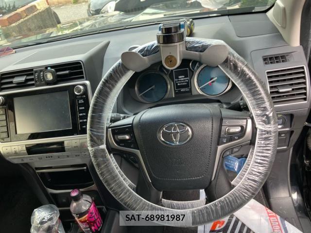 Toyota LAND CRUISER PRADO 2017-11 7877190-14
