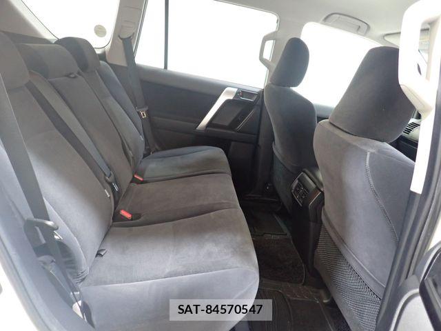 Toyota LAND CRUISER PRADO 2018-03 7877188-21