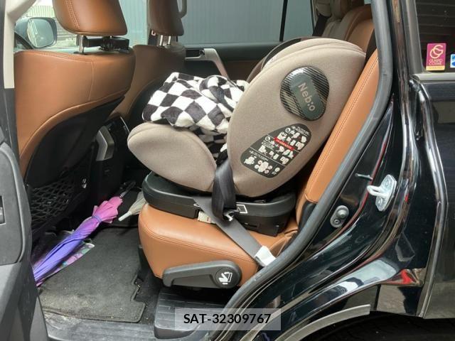 Toyota LAND CRUISER PRADO 2021-07 7902814-10