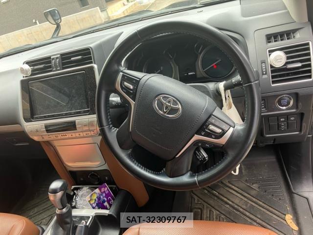 Toyota LAND CRUISER PRADO 2021-07 7902814-14