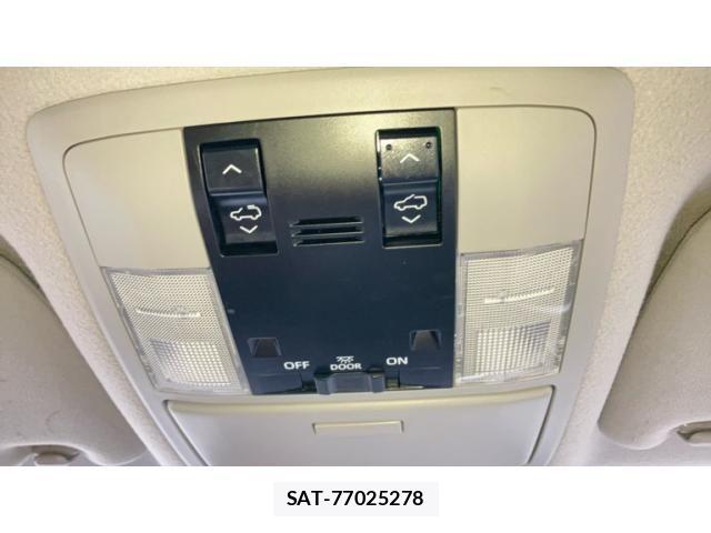 Toyota LAND CRUISER PRADO 2021-10 7902809-11