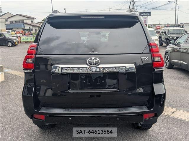 Toyota LAND CRUISER PRADO 2022-11 7902812-5
