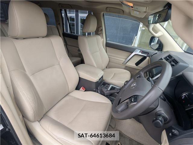 Toyota LAND CRUISER PRADO 2022-11 7902812-7