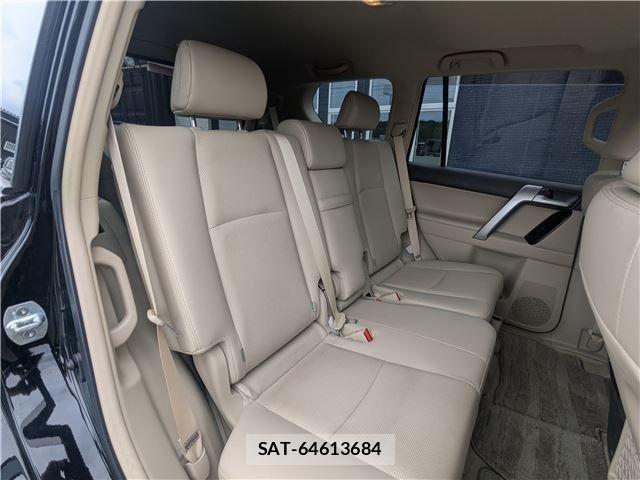 Toyota LAND CRUISER PRADO 2022-11 7902812-8