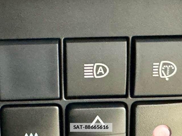 Toyota LAND CRUISER PRADO 2018-01 7962303-10