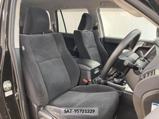 Toyota LAND CRUISER PRADO 2021-09 7962307-10