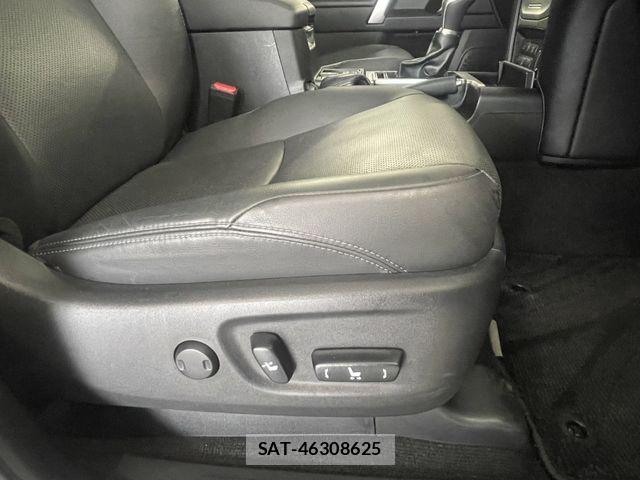 Toyota LAND CRUISER PRADO 2020-04 7962295-22
