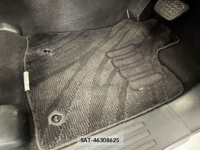Toyota LAND CRUISER PRADO 2020-04 7962295-23