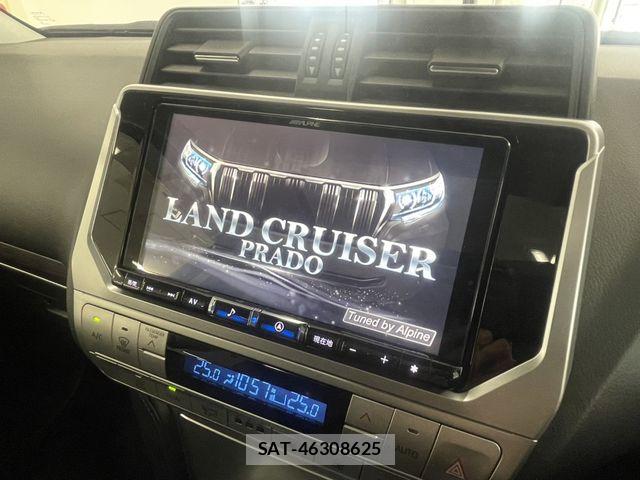 Toyota LAND CRUISER PRADO 2020-04 7962295-25