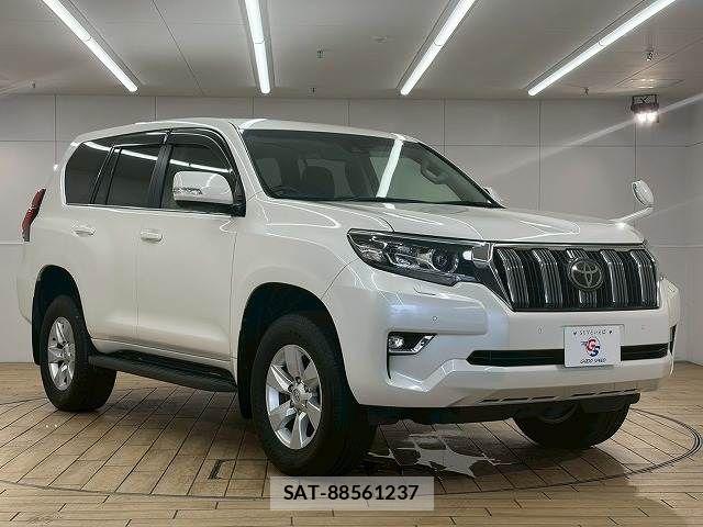 Toyota LAND CRUISER PRADO 2018-03 7962309-14