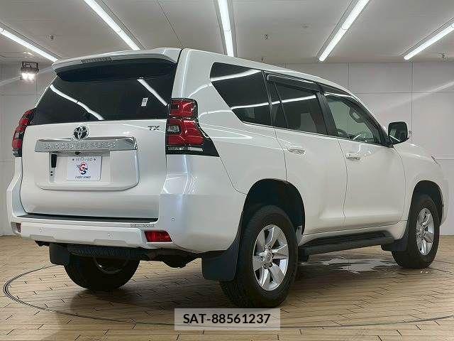 Toyota LAND CRUISER PRADO 2018-03 7962309-15