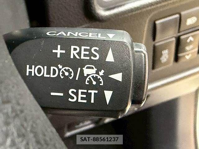 Toyota LAND CRUISER PRADO 2018-03 7962309-6