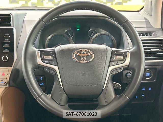Toyota LAND CRUISER PRADO 2021-11 7962296-11