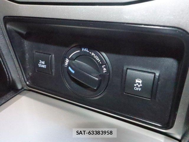 Toyota LAND CRUISER PRADO 2017-10 7979679-22
