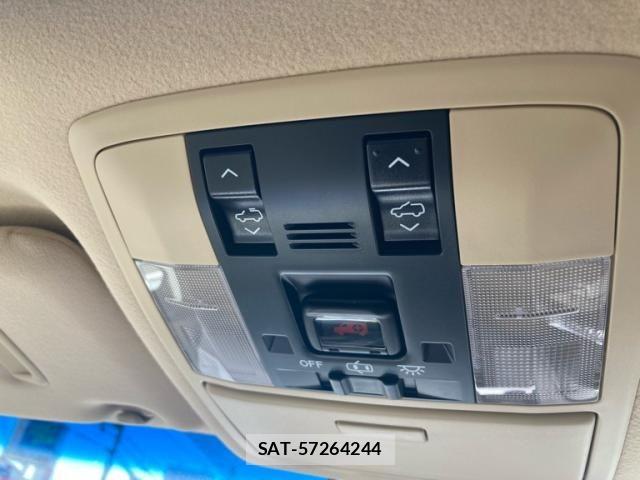 Toyota LAND CRUISER PRADO 2015-06 7979681-15