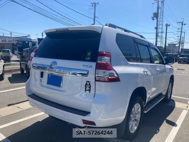 Toyota LAND CRUISER PRADO 2015-06 7979681-3