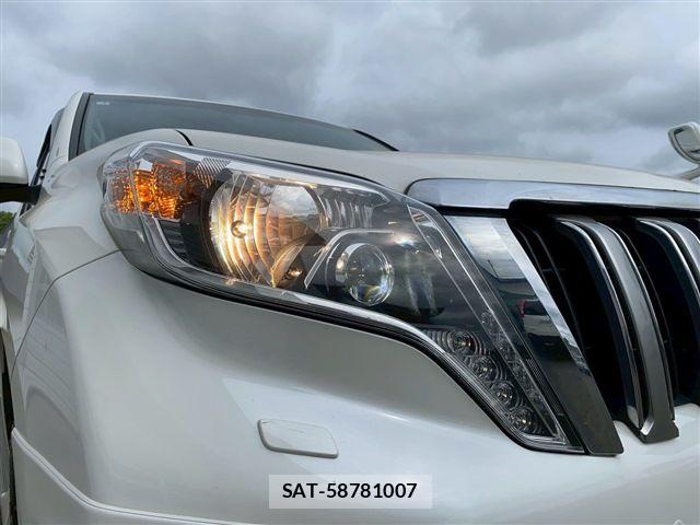 Toyota LAND CRUISER PRADO 2017-02 7979682-9