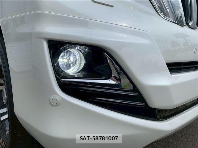 Toyota LAND CRUISER PRADO 2017-02 7979682-10