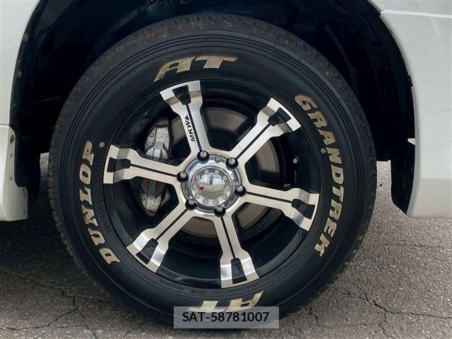 Toyota LAND CRUISER PRADO 2017-02 7979682-14