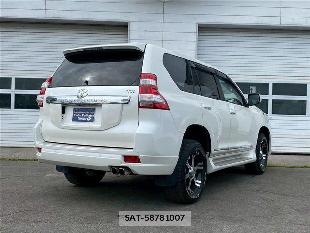 Toyota LAND CRUISER PRADO 2017-02 7979682-4