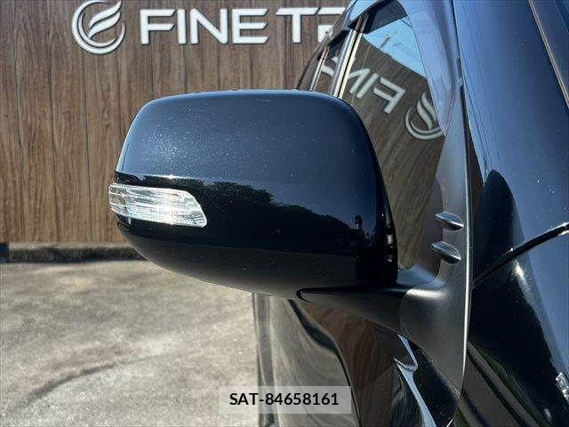 Toyota LAND CRUISER PRADO 2015-06 7979680-26