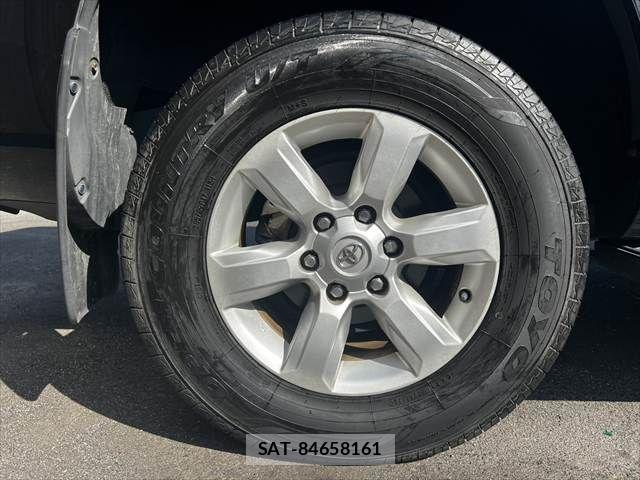 Toyota LAND CRUISER PRADO 2015-06 7979680-28