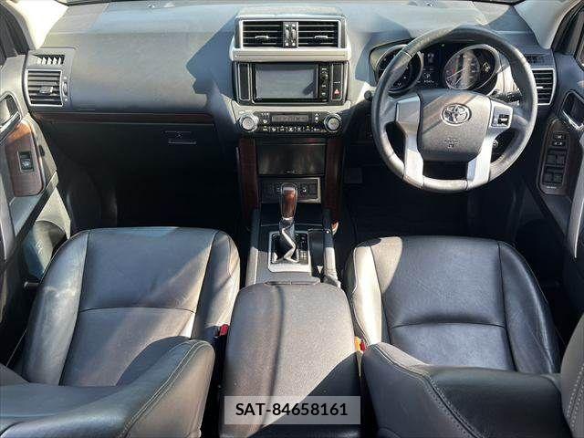 Toyota LAND CRUISER PRADO 2015-06 7979680-2