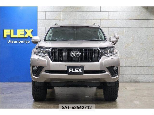 Toyota LAND CRUISER PRADO 2018-01 7979671-5