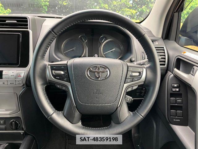 Toyota LAND CRUISER PRADO 2024-02 7979669-10
