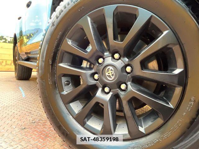 Toyota LAND CRUISER PRADO 2024-02 7979669-12