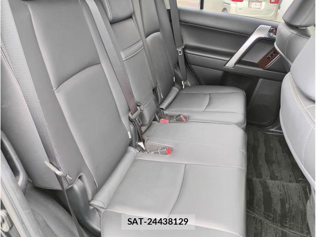 Toyota LAND CRUISER PRADO 2016-02 8036285-13