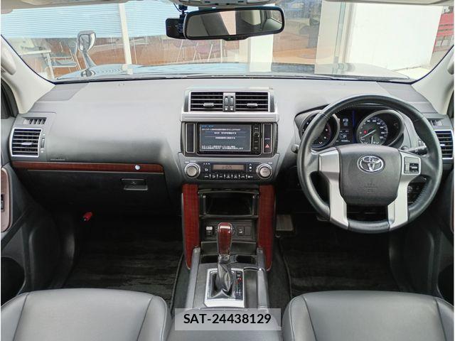 Toyota LAND CRUISER PRADO 2016-02 8036285-1