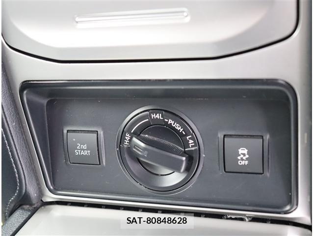 Toyota LAND CRUISER PRADO 2019-08 8036258-7
