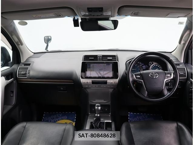 Toyota LAND CRUISER PRADO 2019-08 8036258-1