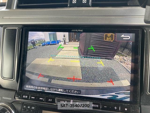 Toyota LAND CRUISER PRADO 2015-08 8036292-22