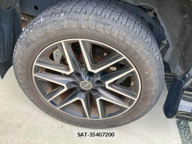 Toyota LAND CRUISER PRADO 2015-08 8036292-5