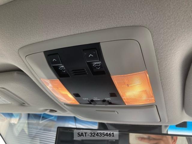 Toyota LAND CRUISER PRADO 2022-11 8036265-15