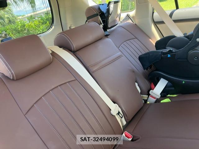 Toyota LAND CRUISER PRADO 2017-10 8036286-18