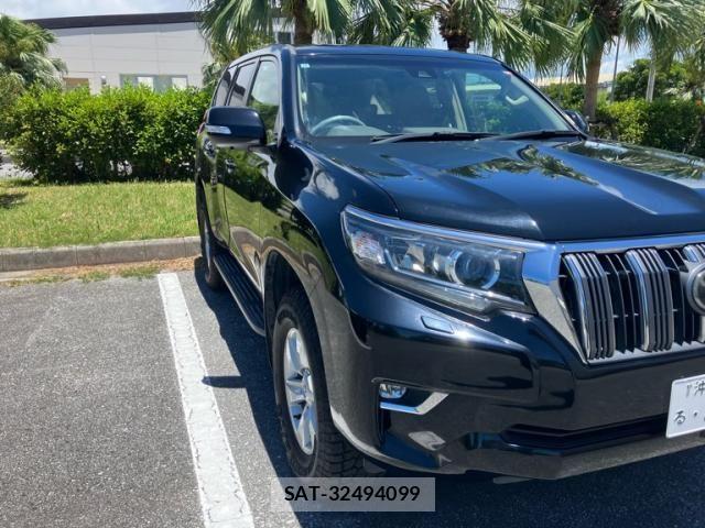 Toyota LAND CRUISER PRADO 2017-10 8036286-1