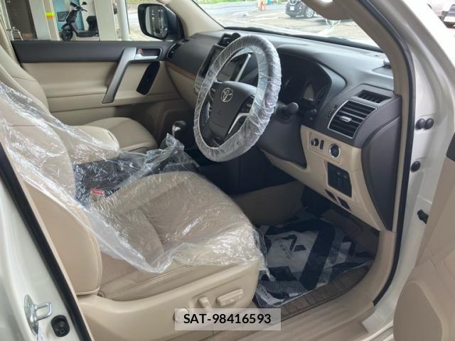 Toyota LAND CRUISER PRADO 2019-12 8036280-15