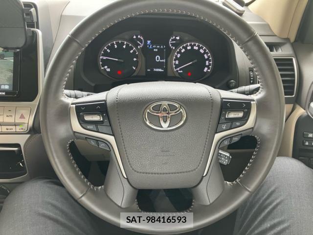 Toyota LAND CRUISER PRADO 2019-12 8036280-17