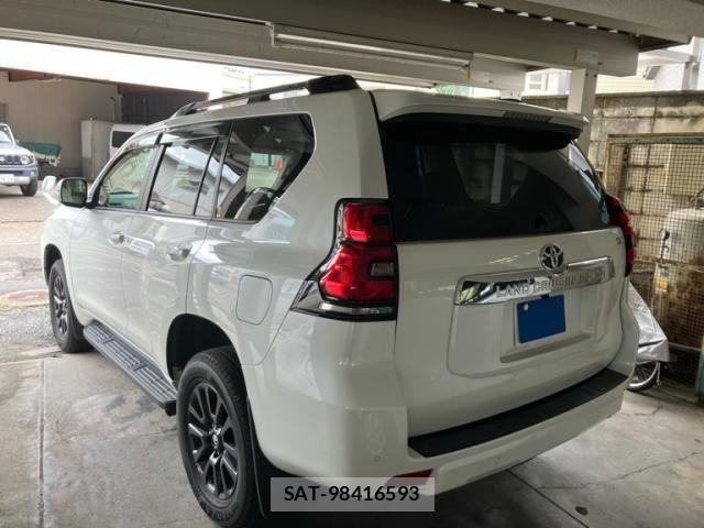 Toyota LAND CRUISER PRADO 2019-12 8036280-4
