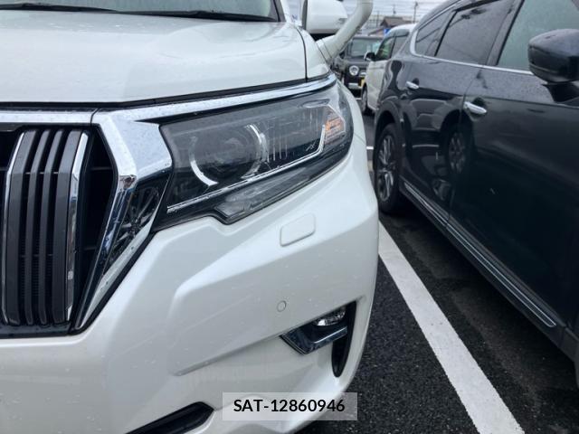 Toyota LAND CRUISER PRADO 2022-03 8036277-4