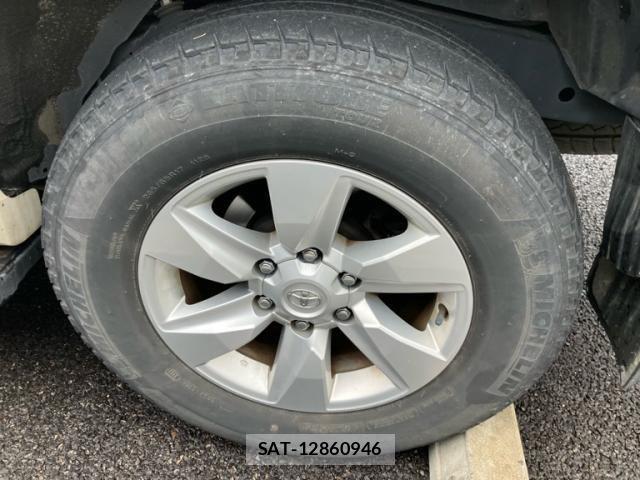 Toyota LAND CRUISER PRADO 2022-03 8036277-8