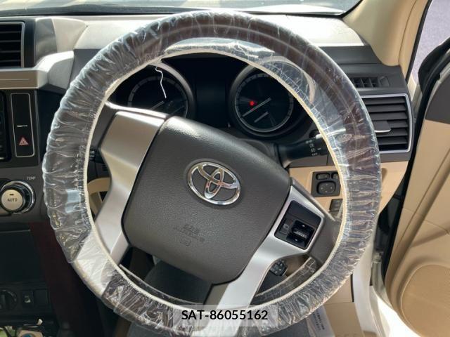 Toyota LAND CRUISER PRADO 2015-12 8036287-15