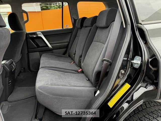 Toyota LAND CRUISER PRADO 2018-05 8036273-17
